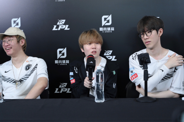 他们在费利 他们在费利