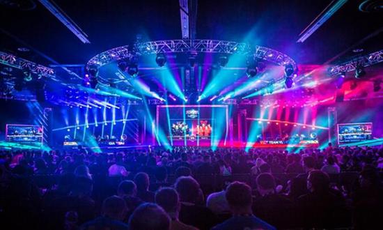 品学兼优 品学兼优