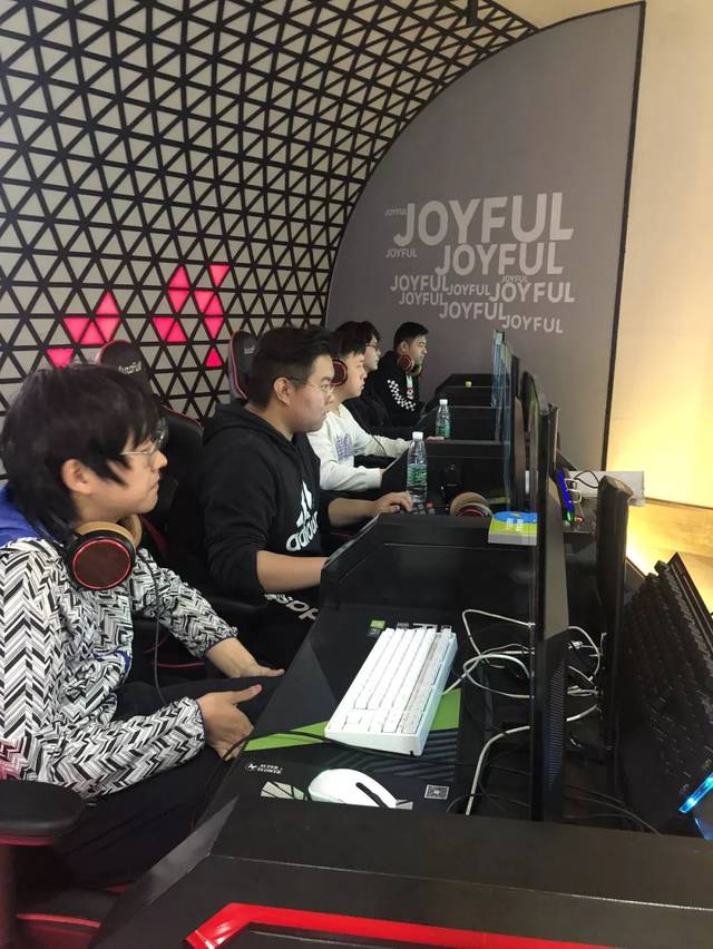 也成为田径 也成为田径