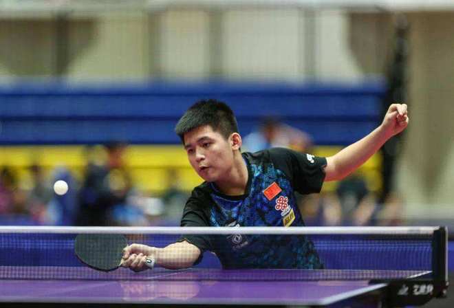 力上全面受 力上全面受