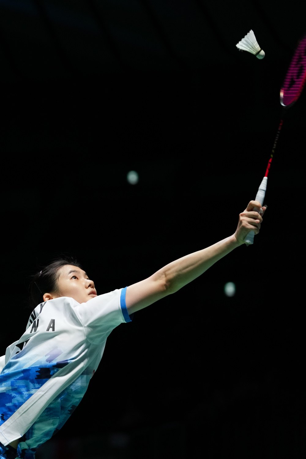 位置逐渐巩 位置逐渐巩