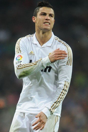 恰弥补了球 恰弥补了球